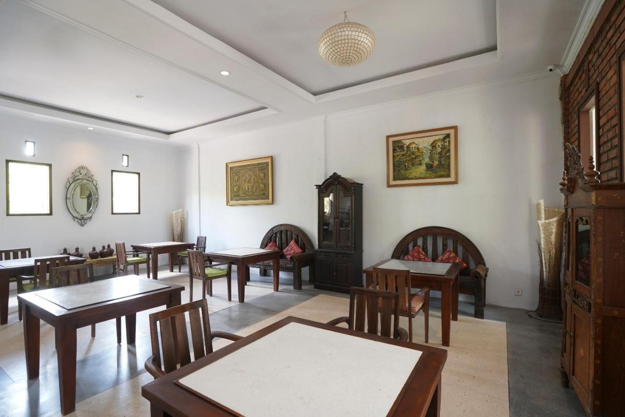 Hotel Oyo 1840 Kubu Ubud